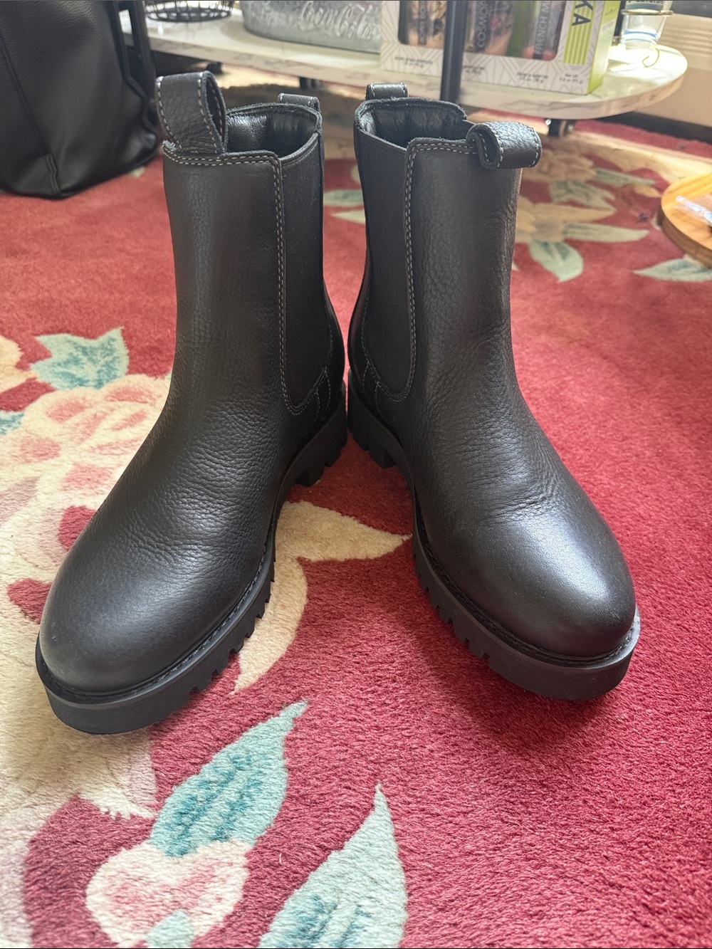 ARIAT WOMEN'S WEXFORD LUG MID WATERPROOF CHELSEA BOOT